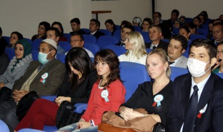 Organ nakli bekleyen genç kızın konuşması yürek burktu