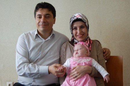 Organ nakliyle iyileşen genç kadın, bebek sahibi oldu