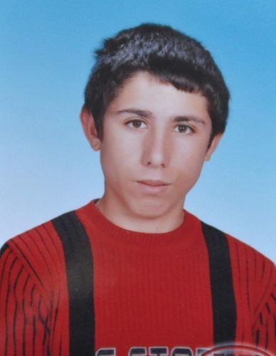 Organları 7 Kişiye Nakledilen Genç Gözyaşları Arasında Toprağa Verildi