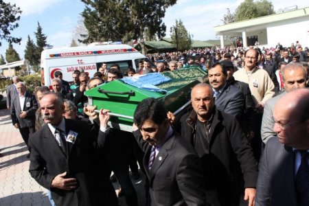 Organları bağışlanan minik Ali Utku, Demirspor formasıyla uğurlandı