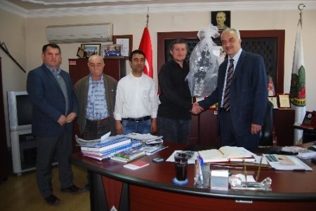 Orhaneli U13 Takımları ailerinden teşekkür ziyaret