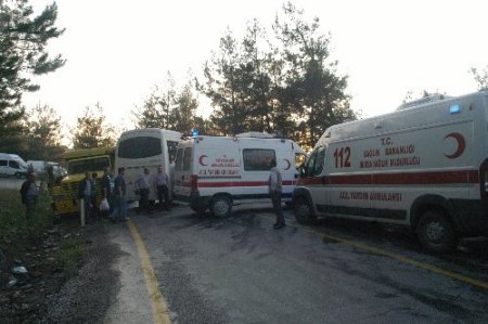 Orhaneli'nde trafik kazası: 7 yaralı