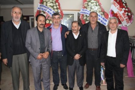 Orhangazi Ardahanlılar Derneği'ne Topçu yeniden başkan seçildi