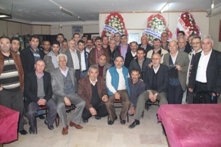 Orhangazi Ardahanlılar Derneği'ne Topçu yeniden başkan seçildi