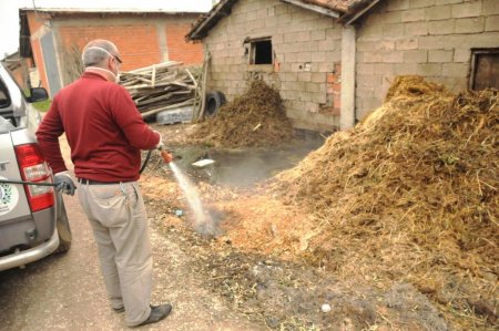 Orhangazi Belediyesi larva mücadelesine başladı