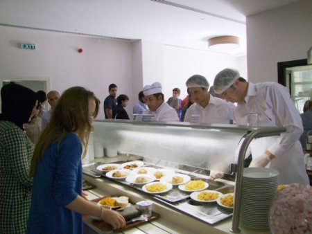 Orhangazi Üniversitesi'nde yemek hizmetini İzgün Gıda verecek