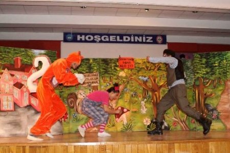 Orman Genel Müdürlüğü Sincap Çocuk Tiyatrosu çocuklarla buluştu