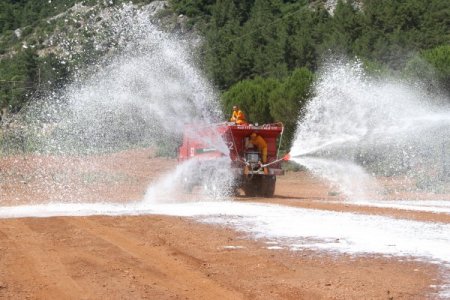 Orman Yangınına Köpükle Müdahale Tatbikatı Yapıldı