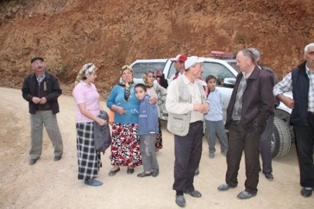 Ormanda 10 saat sonra bulunan Mertcan’ın ailesi gözyaşlarına boğuldu