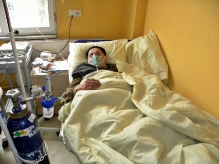 Ormanda kaybolan yaşlı adam, 12 saat süren aramalar sonucunda bulundu