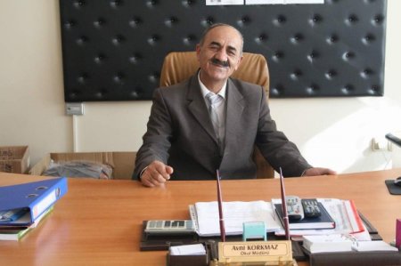 Örnek okul müdürüne Gülsar’dan takdir ve övgü geldi