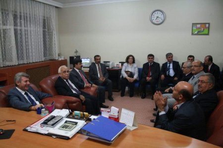 Örnek okul müdürüne Gülsar’dan takdir ve övgü geldi