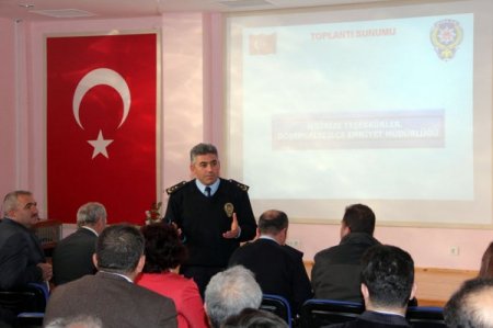 Orta öğretim idarecilerine ‘Güvenli Okullar’ konferansı