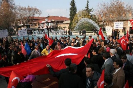 Ortak Açıklama Yapan Sivil Toplum Kuruluşları Teröre Lanet Yağdırdı