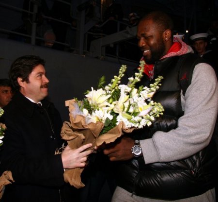 Oruç Reis Fırkateyni 212 Yolcusu İle Marmaris'e Demir Attı