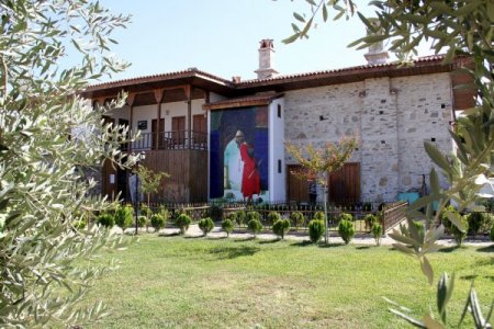 Osman Hamdi Bey Konağı'na turist ilgisi