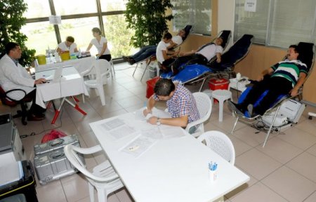 Osmangazi Belediyesi çalışanları kan bağışladı