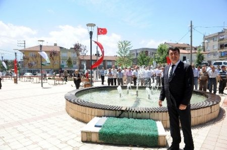 Osmangazi Belediyesi Ovaakça Meydanı'nı 6 ayda hizmete açtı