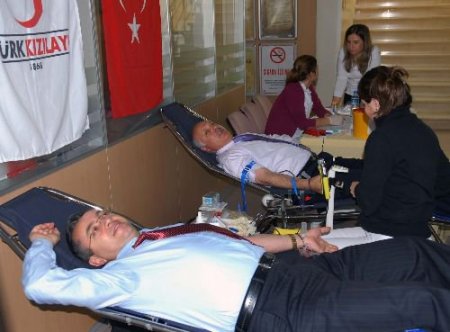 Osmangazi Belediyesi Personeli Kan Bağışında Bulundu