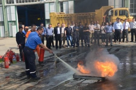 Osmangazi Belediyesi personeline yangın eğitimi
