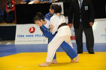 Osmangazili 7 judocu milli takıma çağrıldı