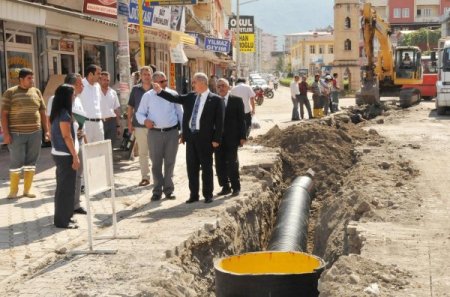 Osmaniye Belediyesi, drenaj çalışmalarına başladı