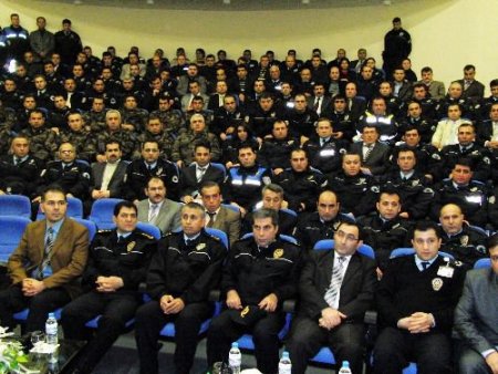 Osmaniye Emniyet Müdürü Ceren: İçeride Çalışan Polisle Sokakta Çalışanı Bir Tutmamız Mümkün Değil