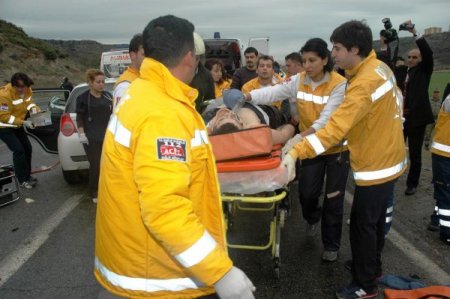 Osmaniye-hatay Karayolunda Kaza: 3 Ölü, 7 Yaralı