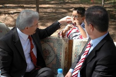 Osmaniye Valisi Cerrah, Fenk Yaylası'nda İncelemelerde Bulundu