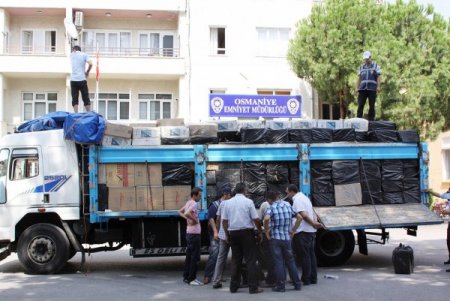 Osmaniye'de 220 Bin 500 Paket Kaçak Sigara Ele Geçirildi