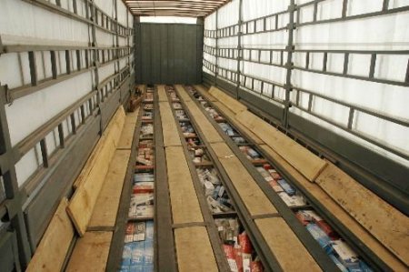 Osmaniye'de 53 Bin 500 Paket Kaçak Sigara Ele Geçirildi