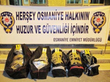Osmaniye'de 93 kilogram esrar ele geçirildi