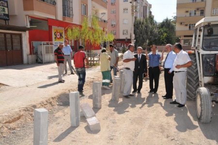 Osmaniye'de cadde ve yollar genişletiliyor