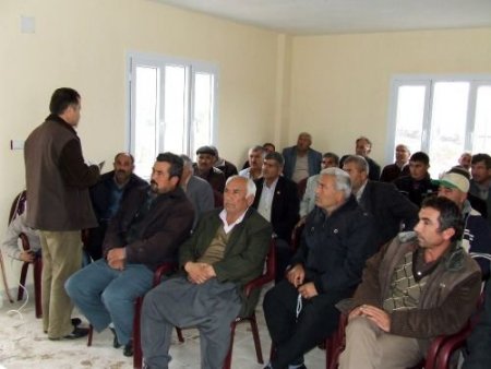 Osmaniye'de Çiftçilere Kış Mevsiminde Eğitim