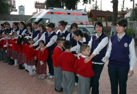 Osmaniye'de 'fırçalar Çantada, Dişler Yolunda' Projesi Başladı