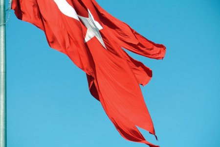 Osmaniye’de fırtına şehir merkezini yıktı geçti