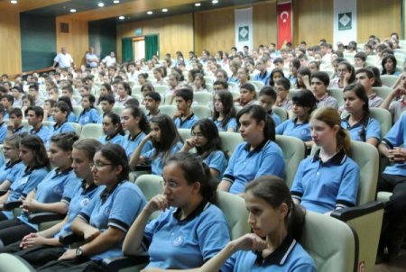 Osmaniye’de Kıbrıs Barış Harekatı konulu konferans düzenlendi