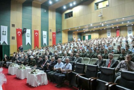 Osmaniye’de Kıbrıs Barış Harekatı konulu konferans düzenlendi