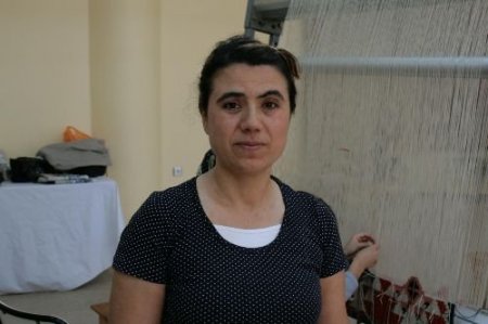 Osmaniye'de Kilim Dokuma Kursu, İkinci Mezunlarını Verdi