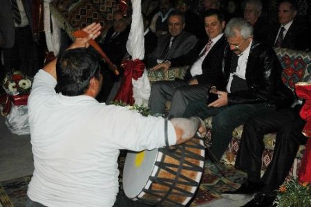 Osmaniye'de Nevruz Kutlamaları