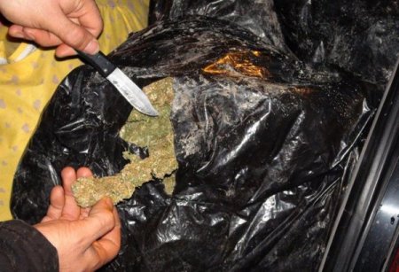 Osmaniye’de uyuşturucu taciri 2 kişi tutuklandı