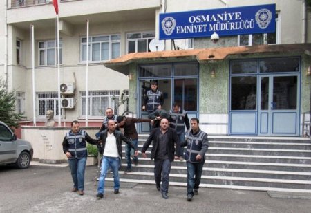 Osmaniye’de uyuşturucu taciri 7 kişi tutuklandı