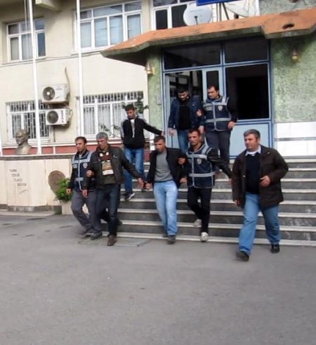 Osmaniye'de uyuşturucu zanlısı 5 kişi tutuklandı