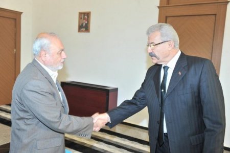 Osmaniyeliler misafir ettikleri 8 bin Suriyeli için seferber oldu