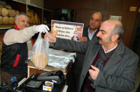 Osmanlı'nın 'Askıda Ekmek' uygulaması yeniden başlatıldı