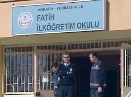 Ösym Sınav Yeri Adresi Olarak 'ilçe' Yerine 'cami Yanı' Yazınca Onlarca Kişi Sınava Giremedi