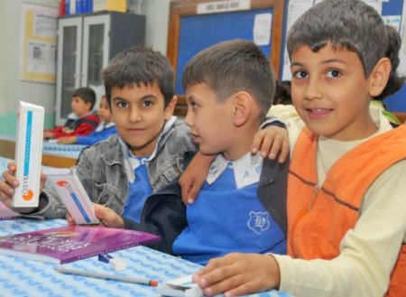 ÖSYM'nin sınav setleri, köy okullarındaki çocukları sevindirdi