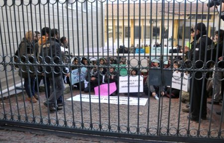 OTDÜ olayları Galatasaray Üniversitesi’nde protesto edildi