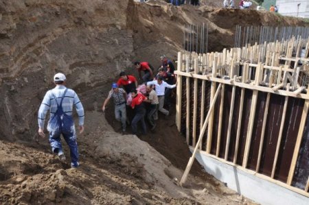 Otel İnşaatı Kazısında Göçük: 1 Ölü, 3 Yaralı
