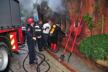 Otel saunasında yangın